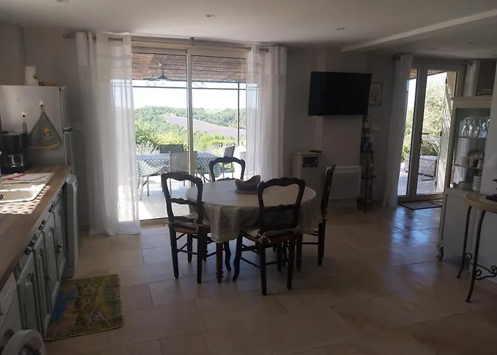 Apartament Lou Limbert *