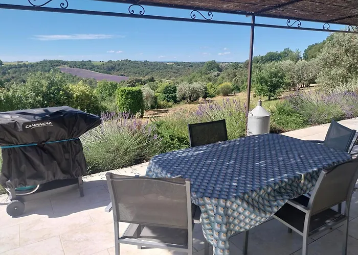 Lou Limbert Apartment *